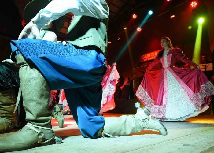 Noite Gaúcha em Gramado e Canela